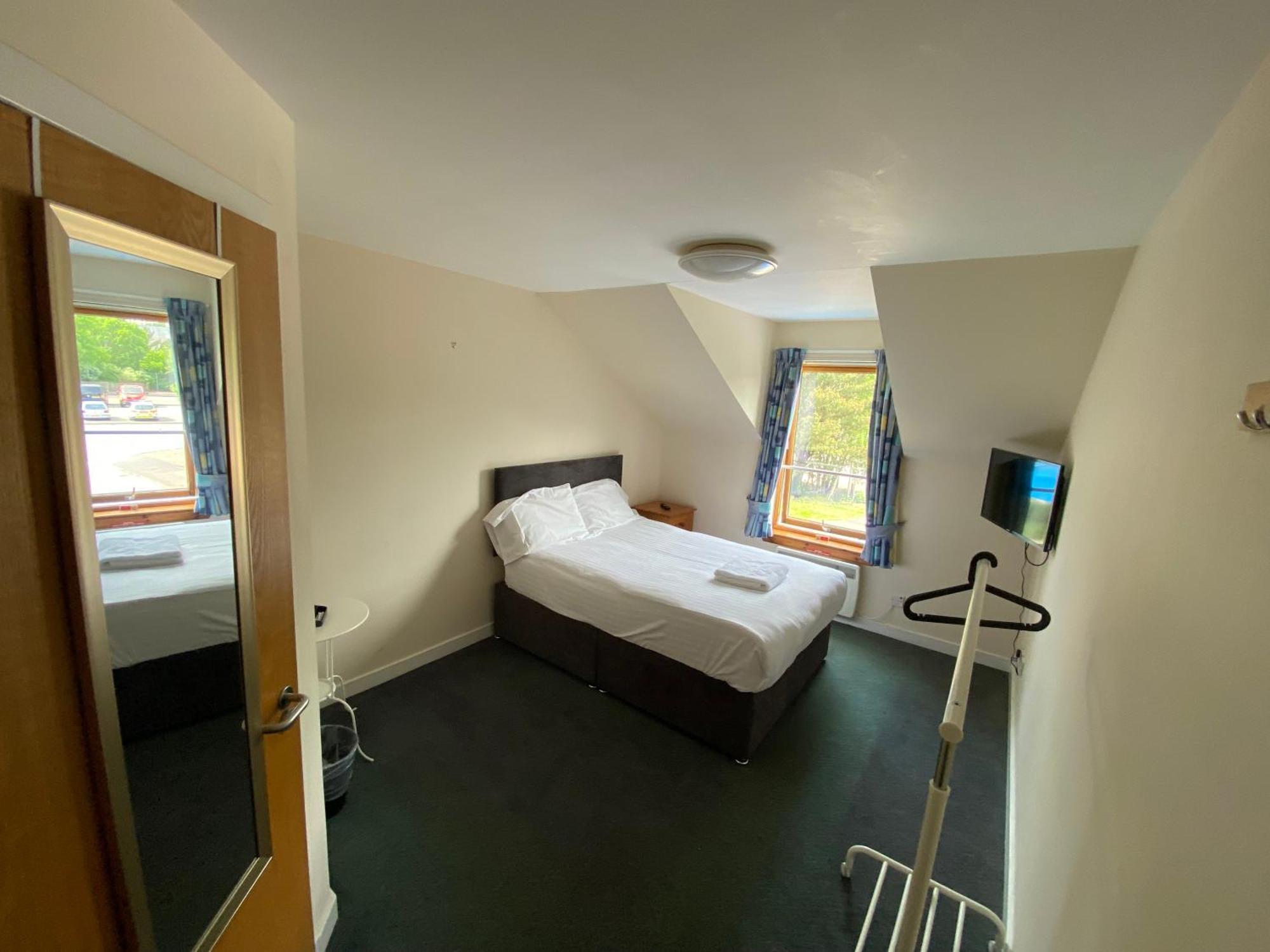 Waterfront Lodge - Accommodation Only Fort William Szoba fotó