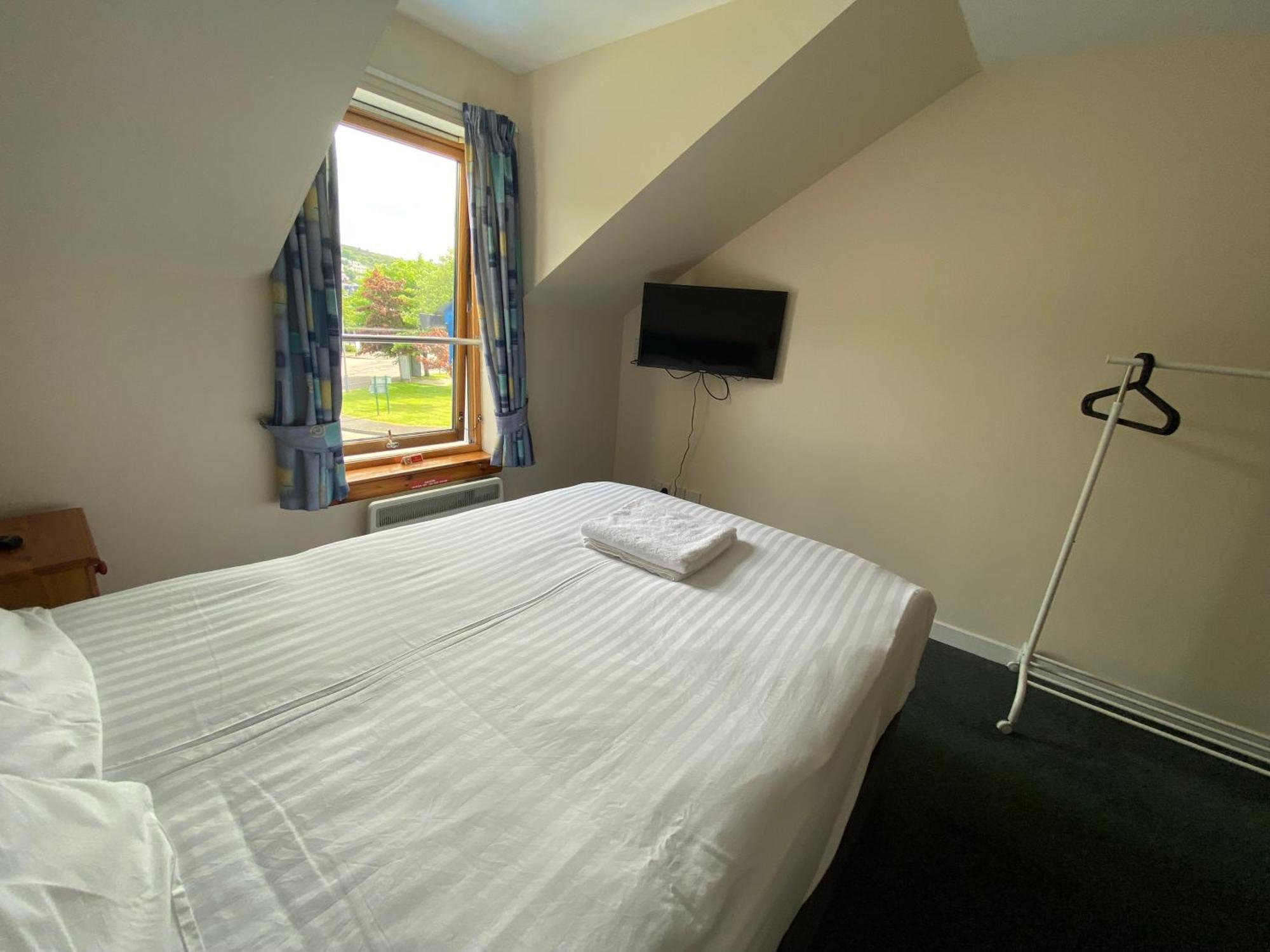 Waterfront Lodge - Accommodation Only Fort William Szoba fotó